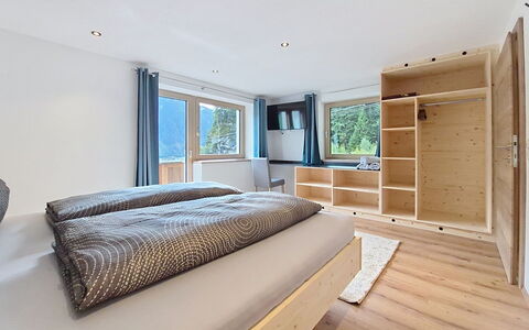 Sophia: Interior Design, Holz, Möbel, Flooring, Decke, Zimmer, Fussboden, Schlafzimmer, Beleuchtung, Bett