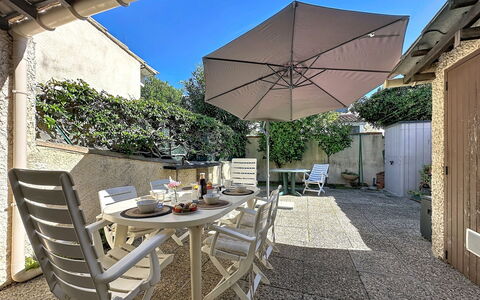La Placette: Wohnung, Resort, Schwimmbad, Eigentumswohnung, Balkon, Hotel, Eco Hotel, Villa, Zimmerpflanze
