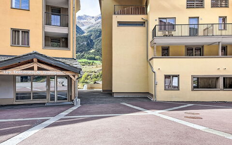Terrasses de Termignon: Wohnung, Resort, Schwimmbad, Eigentumswohnung, Balkon, Hotel, Eco Hotel, Villa, Zimmerpflanze