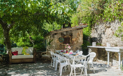 Casa Il Noce: Wohnung, Resort, Schwimmbad, Eigentumswohnung, Balkon, Hotel, Eco Hotel, Villa, Zimmerpflanze