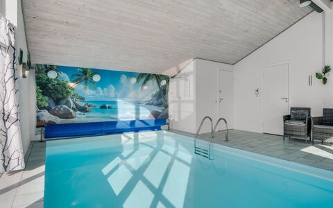 Gunnild - 200M to the Fjord: Resort, Schwimmbad, Design, Hotel, Eco Hotel, Daylighting, Penthouse