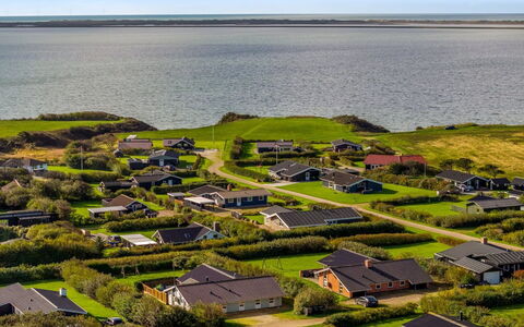 Gunnild - 200M to the Fjord: Landschaft, Küste, Küsten Und Ozeanische Forms, Meer, Grundstueck, Einfach, Ländliches Gebiet, Ozean, Feld, Ufer