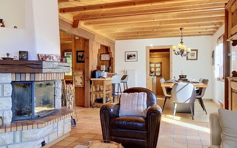 Chalet Perry