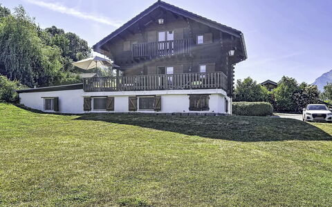 La Cabrette: Gras, Haus, Zuhause, Landschaft, Ländliches Gebiet, Wohngebiet, Dach, Hütte, Grundstueck