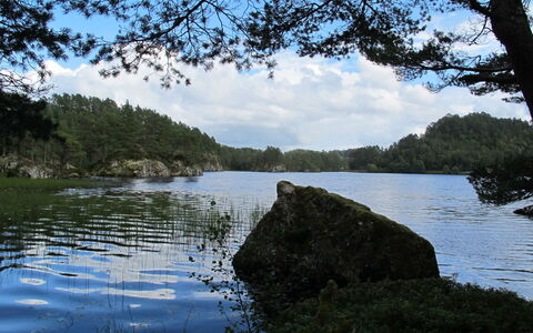 Hauken: Wasservorräte, Wasser, Gewässer, Natur, Natürlichen Umgebung, Natürliche Landschaft, Wasserlauf, Sommer, \Fels, Wildnis