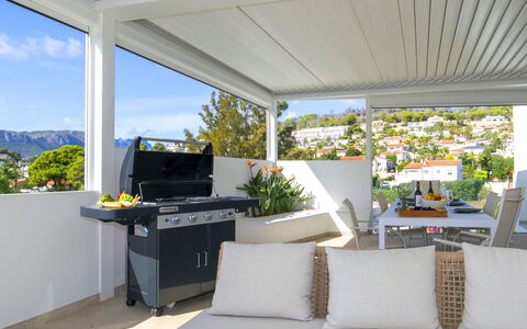 Abnorma: Möbel, Stuhl, Schatten, Decke, Gartenmöbel, Outdoor Struktur, Zimmerpflanze, Veranda, Markise, Balkon