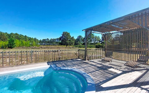 Tartoure: Blau, Schwimmbad, Verbundwerkstoff, Schatten, Resort, Deck, Eco Hotel, Design, Water Feature, Gartenmöbel