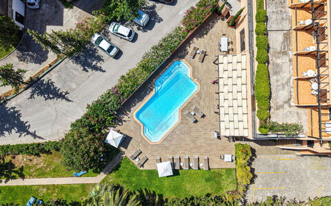 Paloma: Schwimmbad, Resort, Gartenmöbel, Eco Hotel, Thermae, Schatten, Freizeit, Sonnenliege, Regenschirm, Hotel
