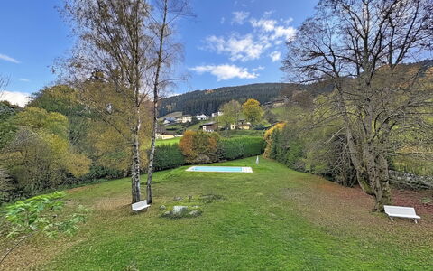 Afritz am See 9: Blau, Holz, Möbel, Zuhause, Gartenmöbel, Stuhl, Schatten, Balkon, Holzbeize, Eco Hotel