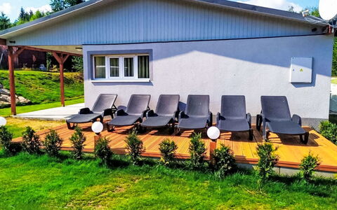 Svahová 3: Blau, Holz, Möbel, Zuhause, Gartenmöbel, Stuhl, Schatten, Balkon, Holzbeize, Eco Hotel