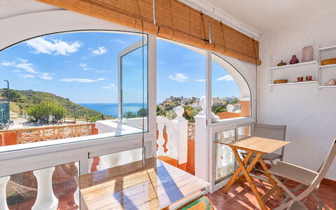 Pueblo de la Paz: Blau, Holz, Möbel, Zuhause, Gartenmöbel, Stuhl, Schatten, Balkon, Holzbeize, Eco Hotel