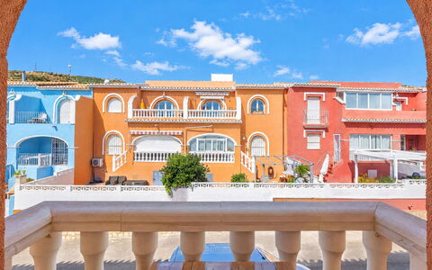 Pueblo de la Paz: Blau, Holz, Möbel, Zuhause, Gartenmöbel, Stuhl, Schatten, Balkon, Holzbeize, Eco Hotel