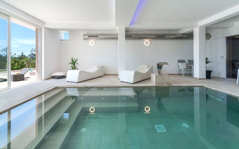 Dimora Montefalcone 8, Emma Villas: Flooring, Fussboden, Decke, Interior Design, Beleuchtung, Verbundwerkstoff, Schwimmbad, Resort, Stuhl, Hotel