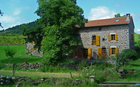 Ferme: Haus, Eigentum, Natürliche Landschaft, Ländliches Gebiet, Grundstueck, Bauernhaus, Hütte, Gebäude, Baum, Bauernhof