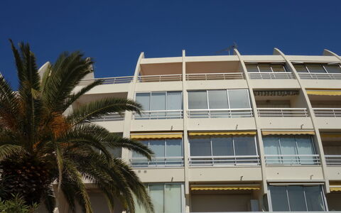 La Lagune: Wohnung, Balkon, Schatten, Hotel