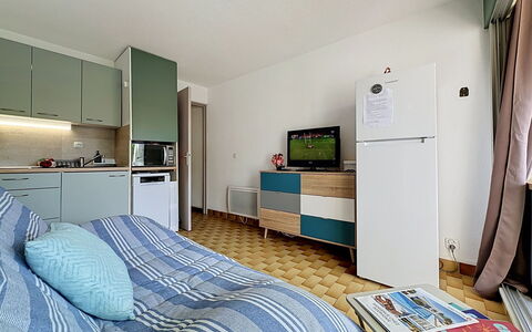 La Lagune: Möbel, Interior Design, Zimmer, Fussboden, Flooring, Wohnung, Cabinetry, Zuhause, Schlafzimmer, Decke