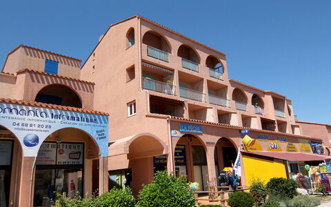 Le Central Beach