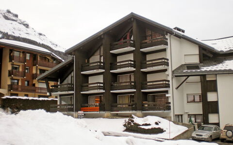 Le Brûlaz: Schnee, Eigentum, Winter, Haus, Zuhause, Gebäude, Die Architektur, Grundeigentum, Dach, Wohnung