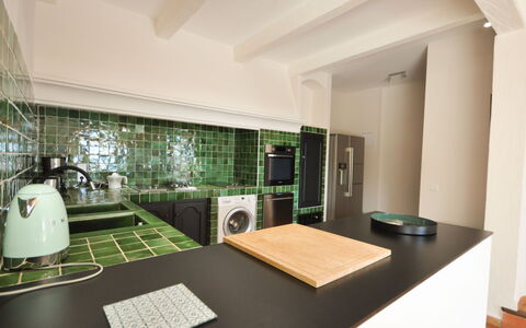 Mare e Sole: Eigentum, Küche, Interior Design, Flooring, Fussboden, Gebäude, Komfort, Wohnzimmer, Eigentumswohnung, Haus