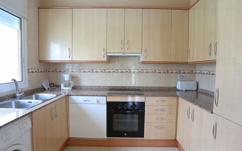 Jalisco de Los Monteros: Eigentum, Zimmer, Küche, Cabinetry, Möbel, Countertop, Gebäude, Grundeigentum, Haus, Herd