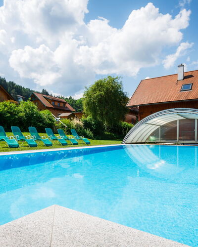 Schlierbach 200: Schwimmbad, Resort, Eco Hotel, Freizeit, Estate, Villa, Hazienda, Thermae, Landscaping, Bauernhaus