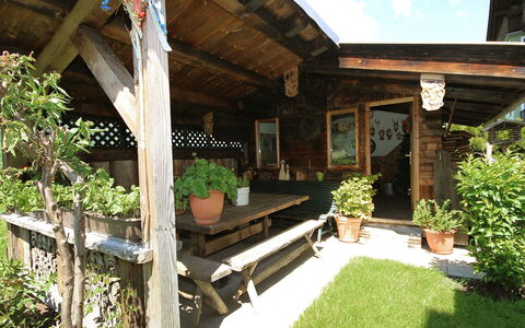 Christoph: Eigentum, Gebäude, Haus, Grundeigentum, Garten, Hinterhof, Zuhause, Zimmer, Veranda, Hütte