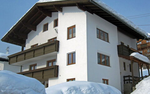 Straif: Eigentum, Schnee, Haus, Winter, Gebäude, Zuhause, Grundeigentum, Wohnung, Einfrieren, Fassade
