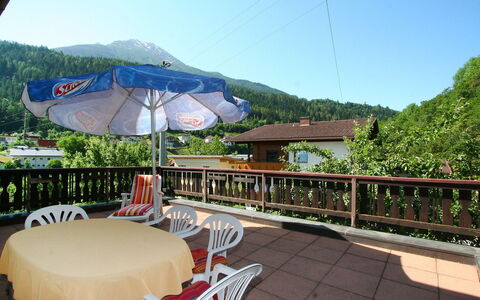 Haslwanter: Eigentum, Resort, Grundeigentum, Gebäude, Urlaub, Haus, Restaurant, Tourismus, Zimmer, Balkon