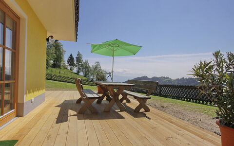 Schönhart: Eigentum, Grundeigentum, Fussboden, Zimmer, Zuhause, Deck, Haus, Holz, Dach, Baum