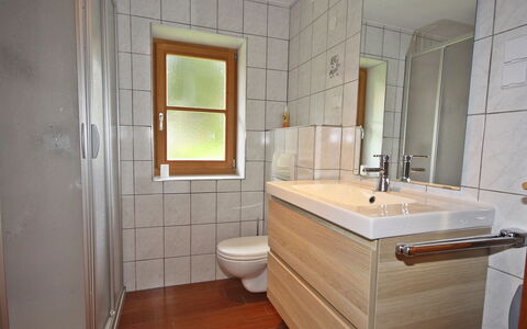 Schönhart: Badezimmer, Zimmer, Eigentum, Fussboden, Interior Design, Fliese, Gebäude, Die Architektur, Möbel, Badezimmerschrank