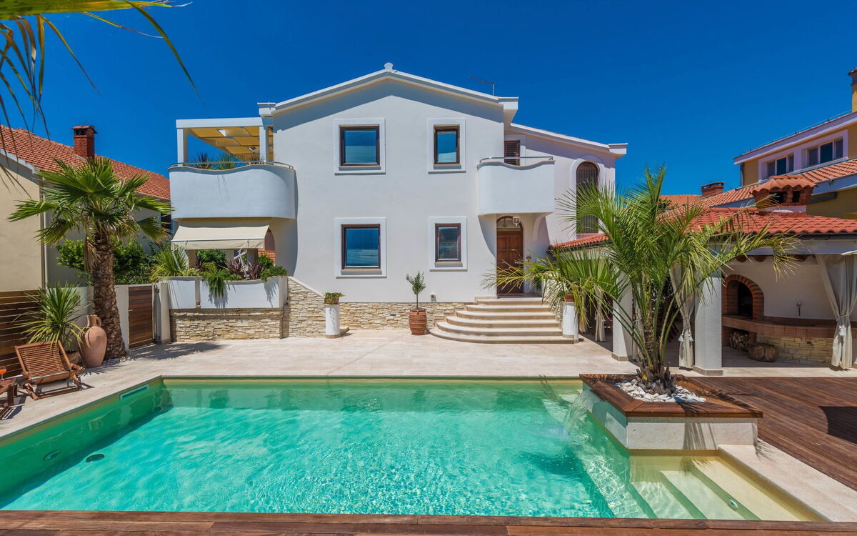 Villa Antišin Ii