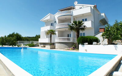 Vodice 120 - Vodice, Gespanschaft Šibenik-Knin, Kroatien - Rina 120.1