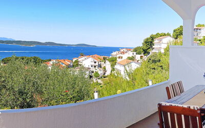 Hvar Hvar 100