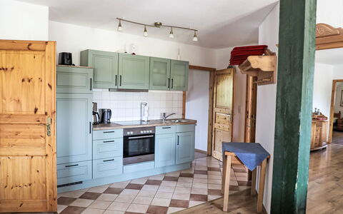 Dargun 100: Möbel, Flooring, Interior Design, Fussboden, Holz, Cabinetry, Decke, Küche, Countertop, Holzboden