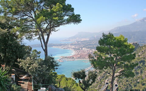 Il Cippo: Bergstation, Himmel, Baum, Berg, Eigentum, Wildnis, Tourismus, Hügel, Urlaub, Meer