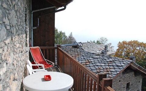 St Nicolas 100: Eigentum, Haus, Gebäude, Zimmer, Hütte, Baum, Urlaub, Die Architektur, Holz, Möbel