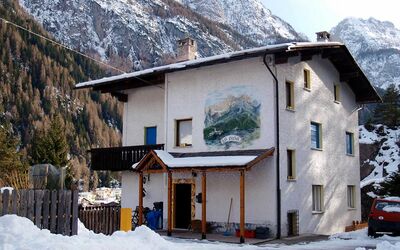 Alleghe 100: Schnee, Berg, Gebäude, Himmel, Eigentum, Fenster, Natur, Haus, Steigung, Baum