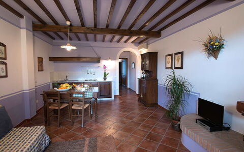 San Gimignano 150: Eigentum, Gebäude, Zimmer, Grundeigentum, Interior Design, Haus, Decke, Fussboden, Möbel, Die Architektur