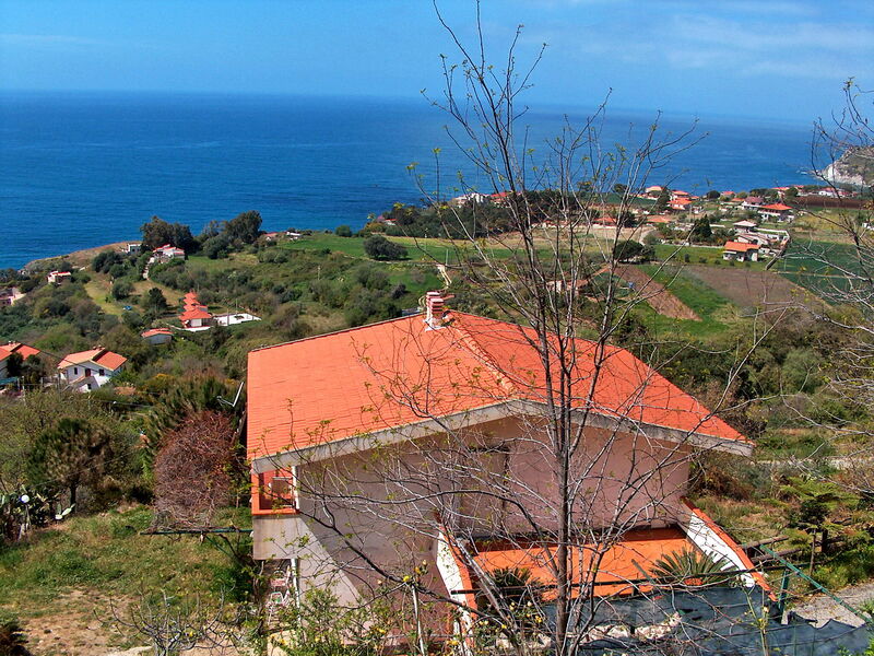 Santa Maria Di Ricadi 10
