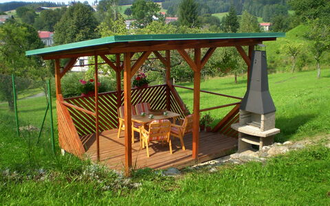 Jesenný: Gazebo, Pergola, Pavillon, Outdoor Struktur, Baum, Landscaping, Holz, Schatten
