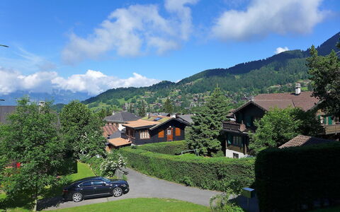 Le Brévent 4: Himmel, Bergstation, Berg, Bergforms, Eigentum, \Stadt, Bergdorf, Haus, Hügel, Hochland