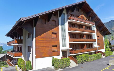 Villars 784: Eigentum, Haus, Gebäude, Grundeigentum, Zuhause, Die Architektur, Wohnung, Wohngebiet, Blockhaus, Hütte