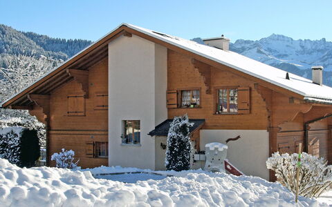 Le Geteillon 4: Schnee, Zuhause, Eigentum, Winter, Haus, Grundeigentum, Berg, Hütte, Gebäude, Abstellgleis