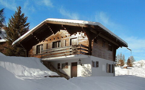 Chalet Par Le Travers