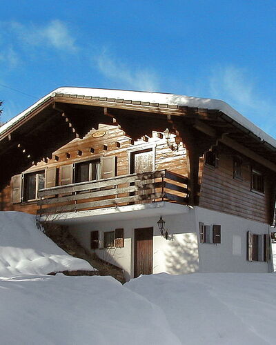 Chalet Par Le Travers