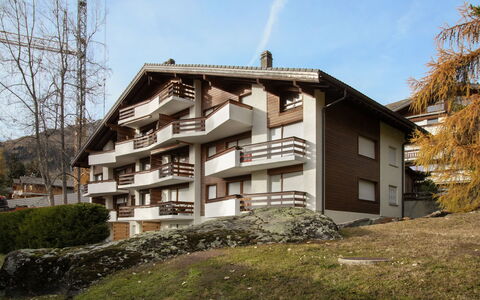 Entremont 60: Wohngebiet, Zuhause, Haus, Die Architektur, Menschliche Siedlung, Wohnung, Hütte, Balkon, Steigung, Vorort