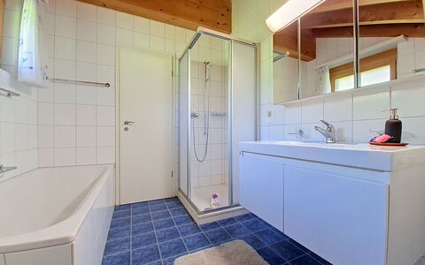 Steinbilla: Flooring, Interior Design, Armatur, Fussboden, Decke, Badezimmer, Bad Sink, Sinken, Zapfhahn, Installation