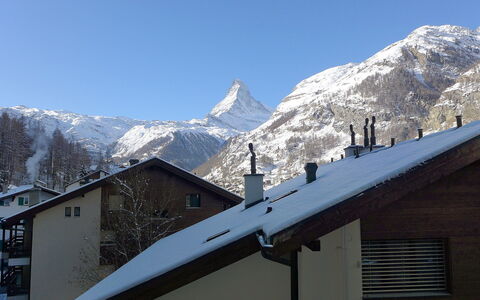 St. Martin: Schnee, Bergforms, Berg, Gebirge, Alpen, Winter, Dach, Himmel, Bergstation, Massiv