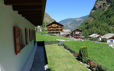 Christl: Berg, Bergforms, Gebirge, Eigentum, Alpen, Bergstation, \Stadt, Haus, Die Architektur, Gras