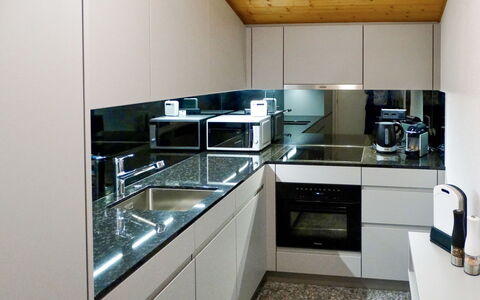 Unterkunft:&nbsp;Ringstrasse Apt 511 900.31